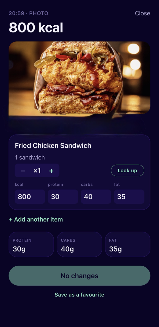 A photographed fried chicken sandwich estimated at 800 calories, with editable protein, carbs and fat